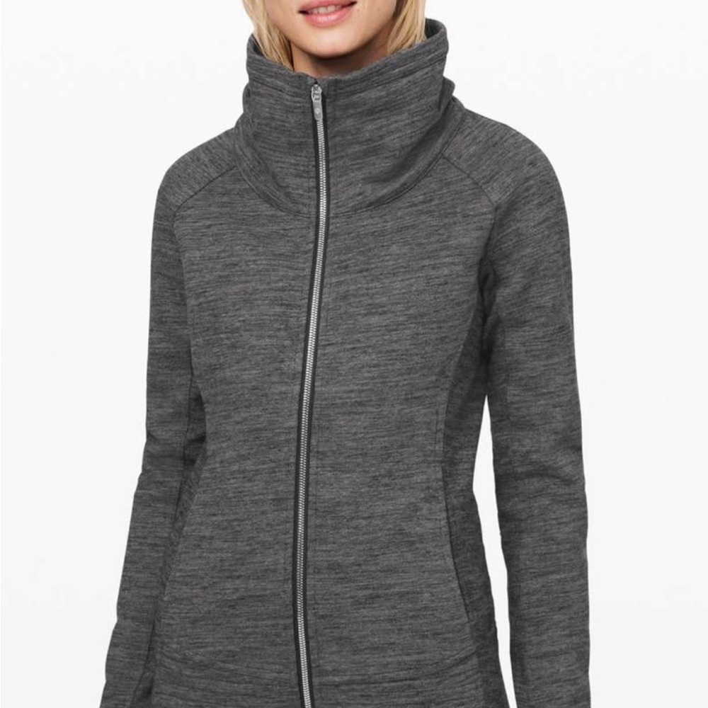 Lululemon Radiant II Jacket in Dark Grey